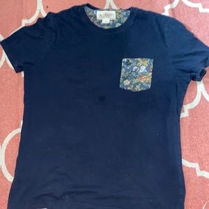 L Men’s Penguin Shirt